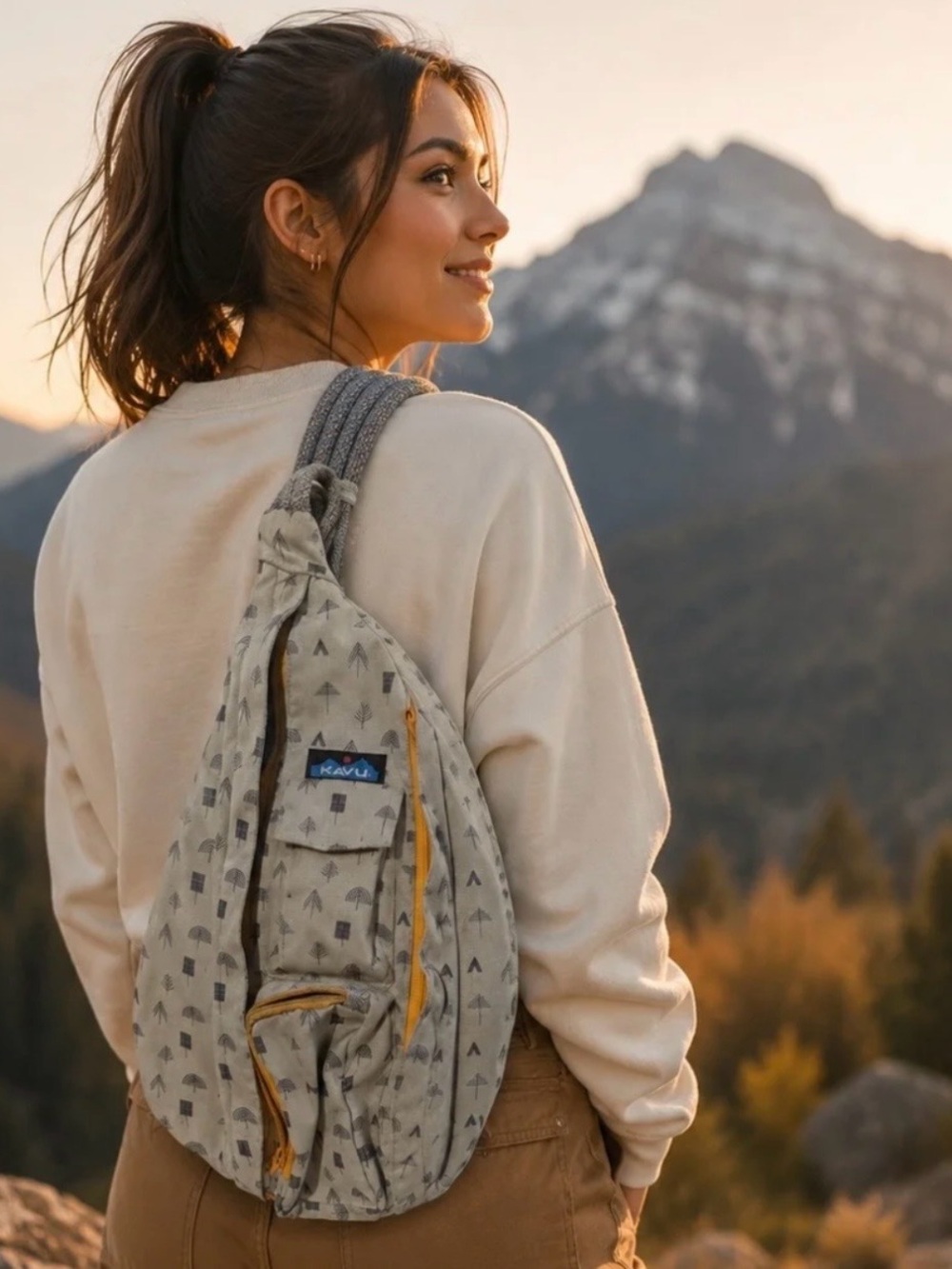KAVU Rope Sling in Sunset Blocks - Picture 8 of 9